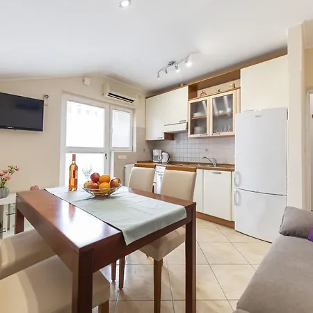 Penelope Apartman *